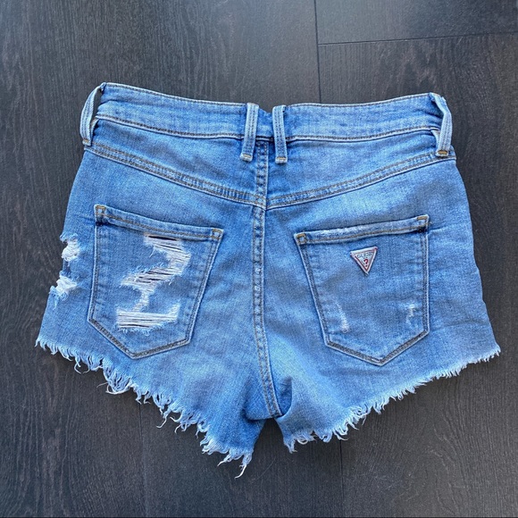 Guess Distressed Shorts - Picture 2 of 2